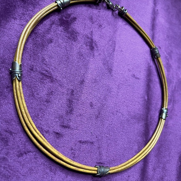 Leather Choker - Picture 3 of 5
